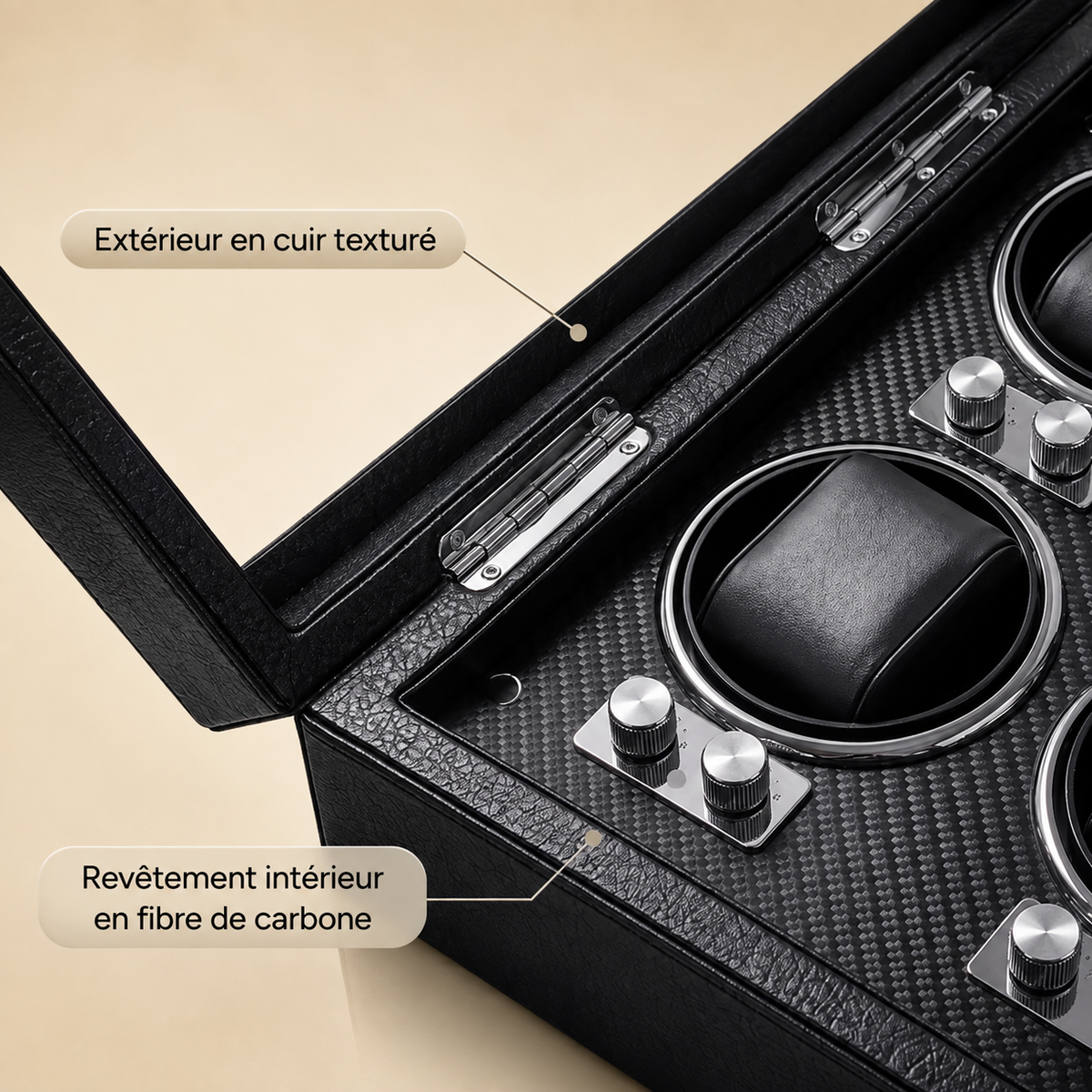Détail du remontoir pour montres automatiques : extérieur en cuir texturé noir et compartiments intérieurs