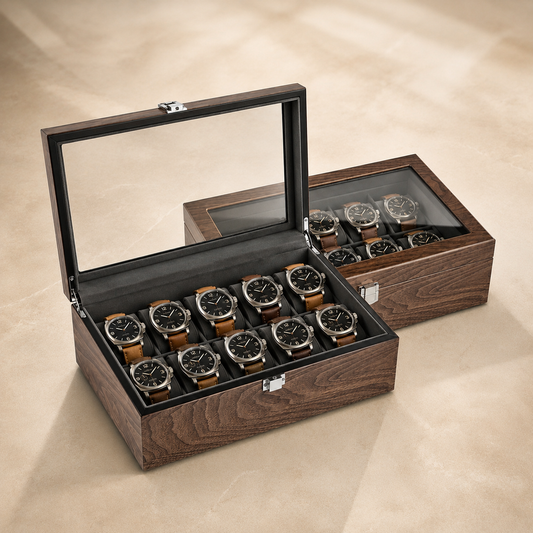 Boîte à montres en bois de noyer noir, ouverte avec 10 montres, avec une seconde boîte identique fermée à côté