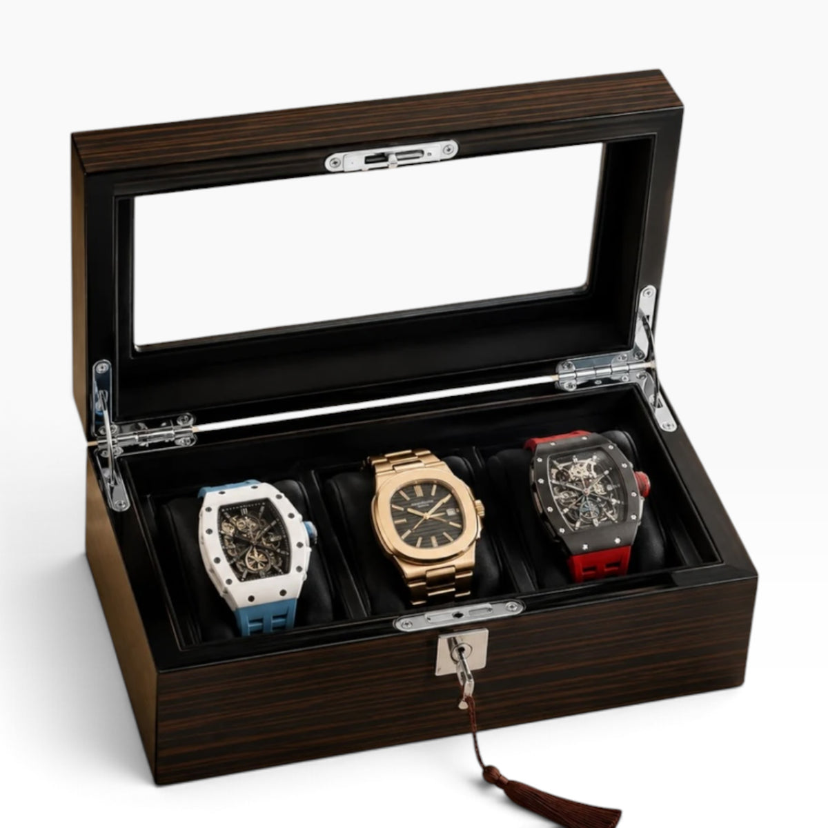 Boîte à montres en bois ouverte avec 3 montres